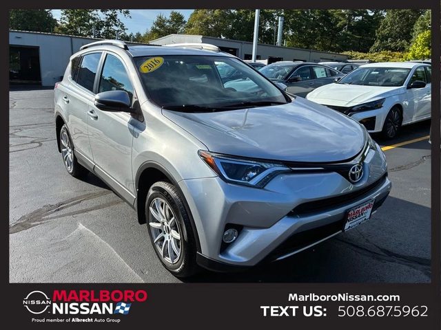 2016 Toyota RAV4 XLE AWD photo
