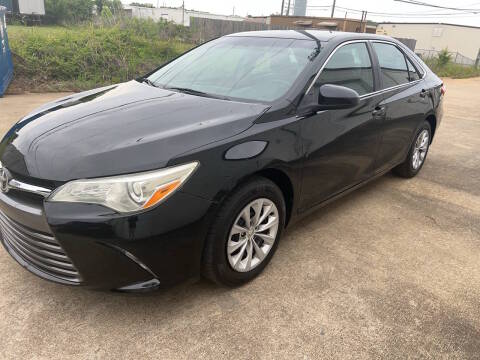2016 Toyota Camry LE FWD photo