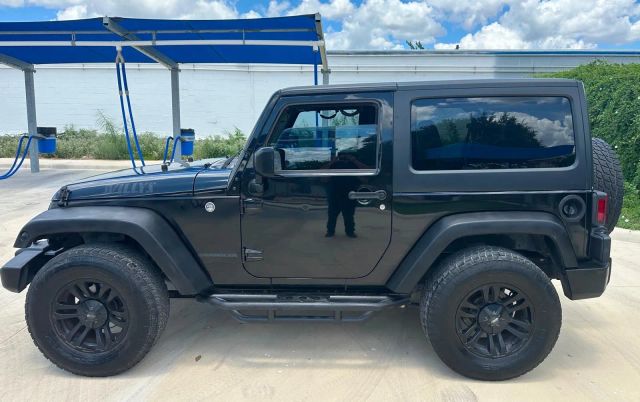 2016 Jeep Wrangler Willys Wheeler 4WD photo