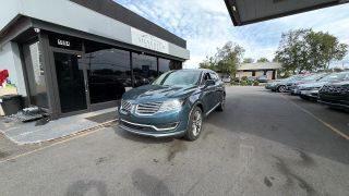 2016 Lincoln MKX Reserve AWD photo