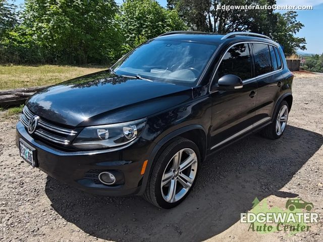 2016 Volkswagen Tiguan R-Line AWD photo