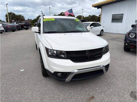2016 Dodge Journey Crossroad FWD photo