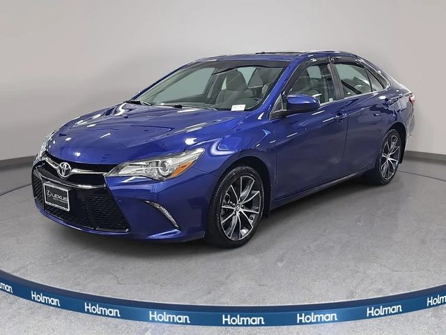 2016 Toyota Camry XSE FWD photo