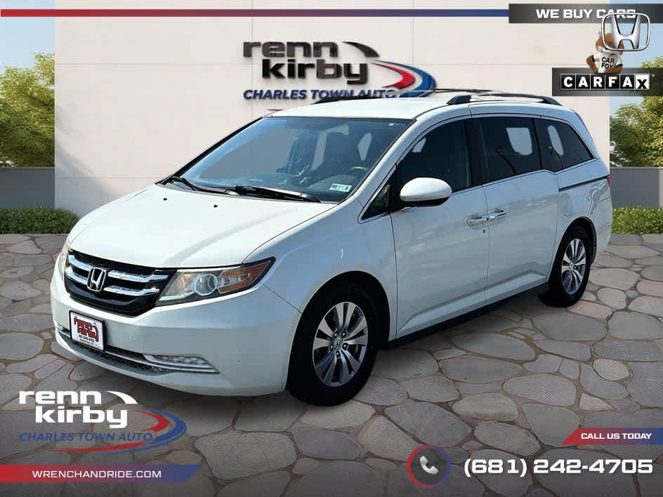 2016 Honda Odyssey SE FWD photo