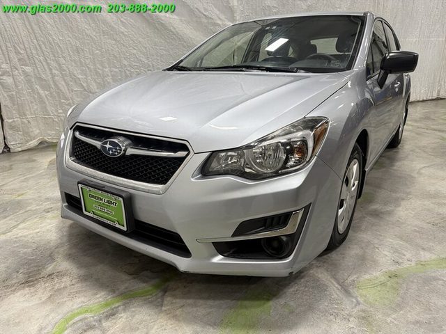 2016 Subaru Impreza 2.0i AWD photo