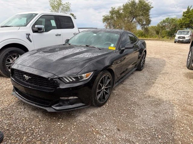 2016 Ford Mustang EcoBoost RWD photo