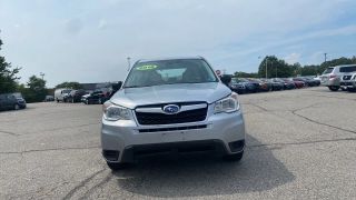 2016 Subaru Forester 2.5i AWD photo