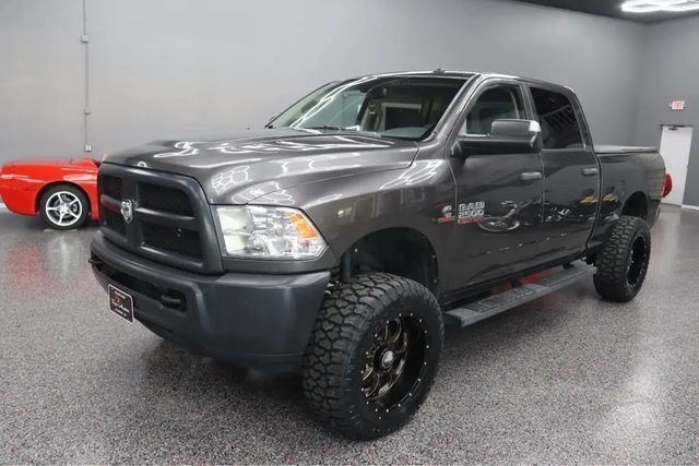 2016 Ram 2500 Tradesman 4WD photo