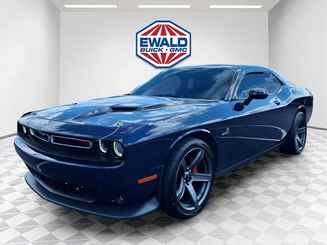 2016 Dodge Challenger R/T RWD photo
