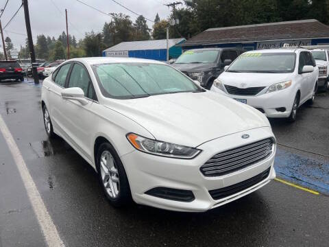 2016 Ford Fusion SE FWD photo