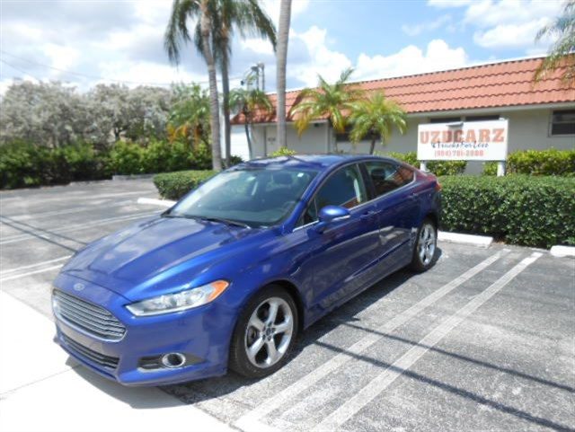 2016 Ford Fusion SE FWD photo