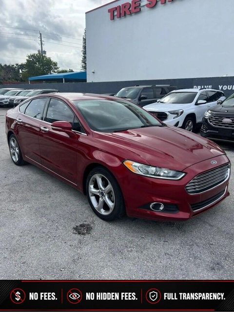 2016 Ford Fusion SE FWD photo