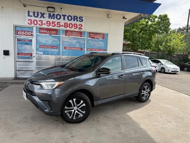 2016 Toyota RAV4 LE AWD photo
