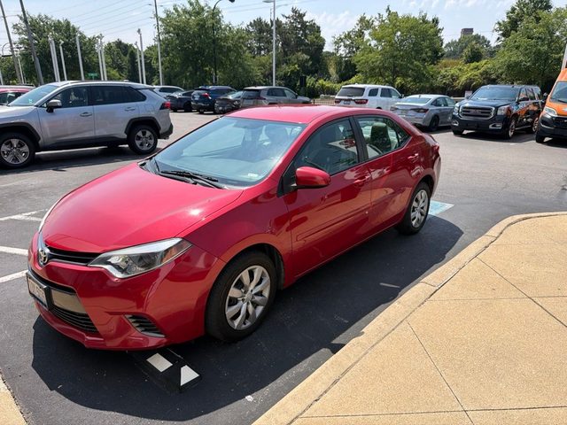2016 Toyota Corolla LE FWD photo