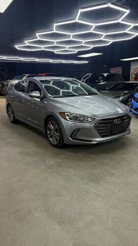 2017 Hyundai Elantra Limited FWD photo