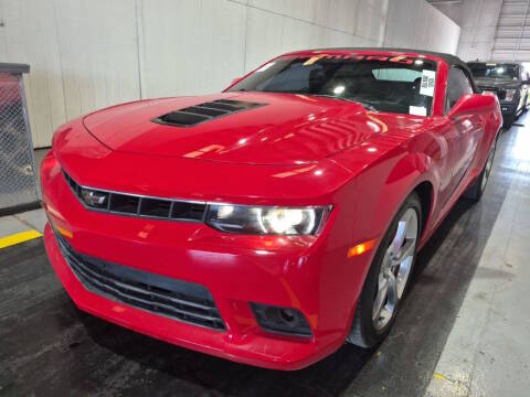 2015 Chevrolet Camaro SS RWD photo