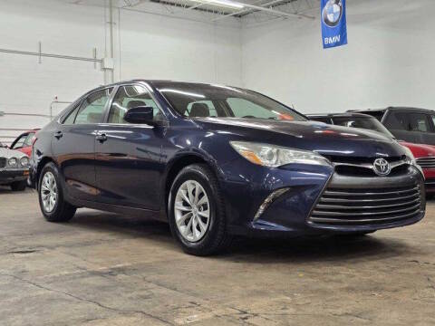 2016 Toyota Camry LE FWD photo