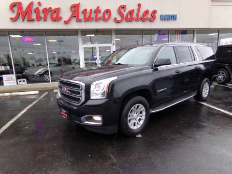 2016 GMC Yukon XL SLE 4WD photo