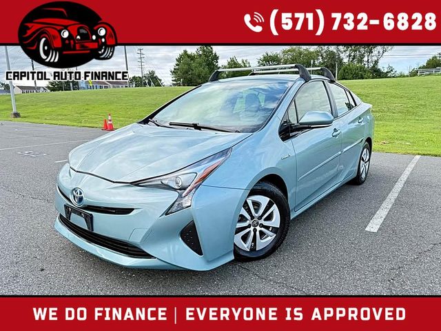2016 Toyota Prius Three FWD photo