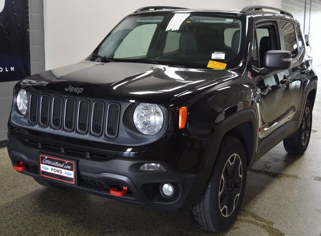 2016 Jeep Renegade Trailhawk 4WD photo