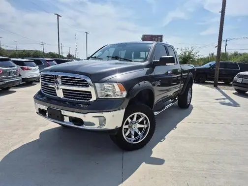 2016 Ram 1500 Big Horn 4WD photo