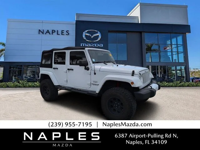 2016 Jeep Wrangler Unlimited Sahara 4WD photo