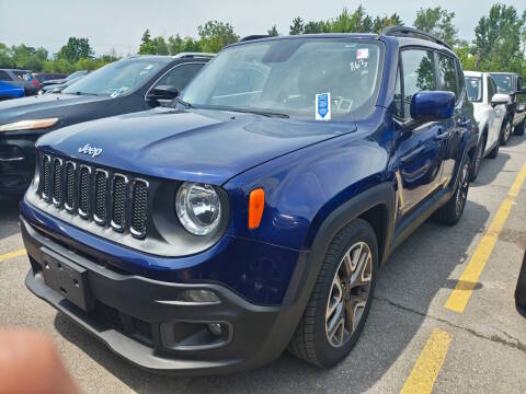 2016 Jeep Renegade Latitude FWD photo