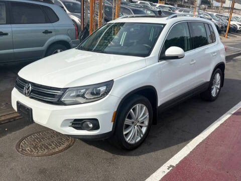 2016 Volkswagen Tiguan SE AWD photo
