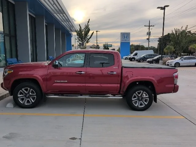 2016 Toyota Tacoma Limited RWD photo