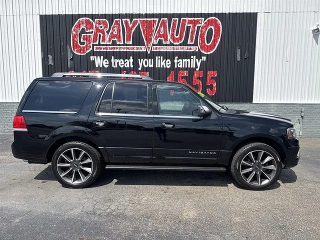 2016 Lincoln Navigator Reserve 4WD photo