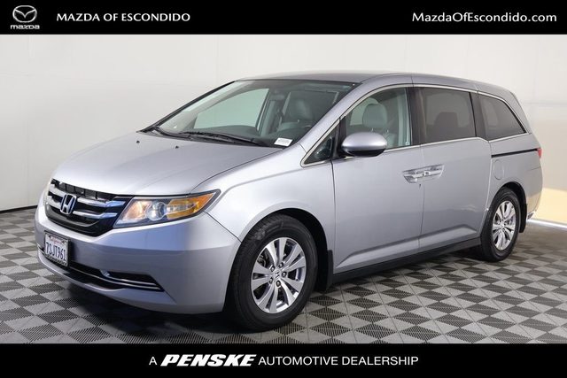 2016 Honda Odyssey SE FWD photo