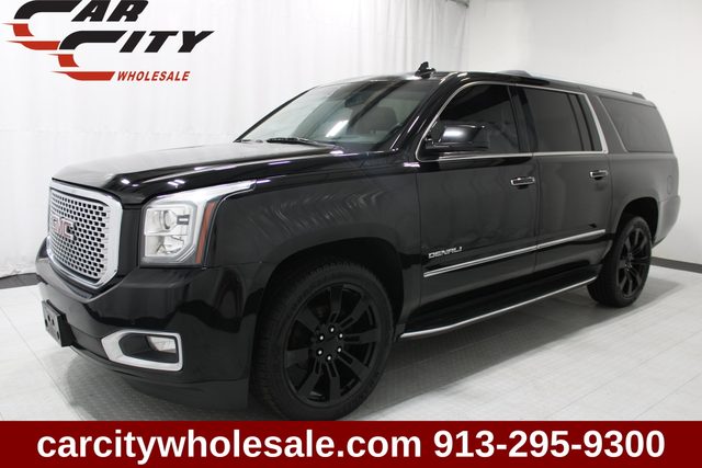 2016 GMC Yukon XL Denali 4WD photo