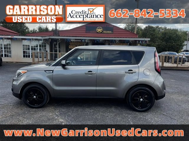 2016 Kia Soul Base FWD photo