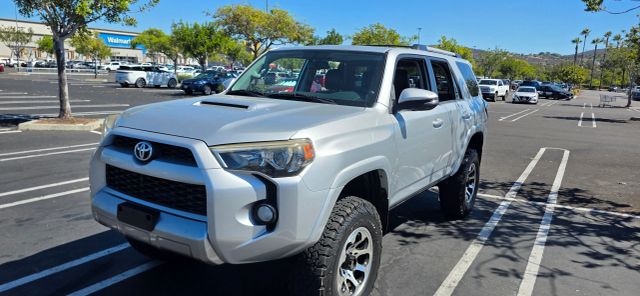 2016 Toyota 4Runner Trail Premium 4WD photo