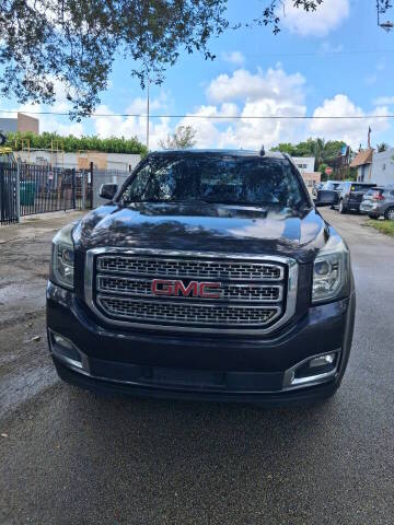 2016 GMC Yukon XL SLT RWD photo