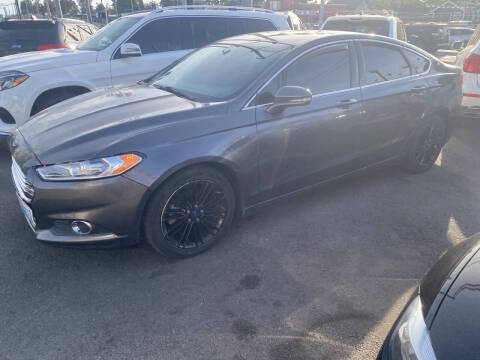 2016 Ford Fusion SE FWD photo