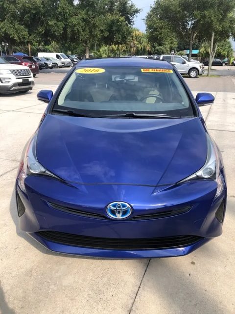 2016 Toyota Prius Two FWD photo