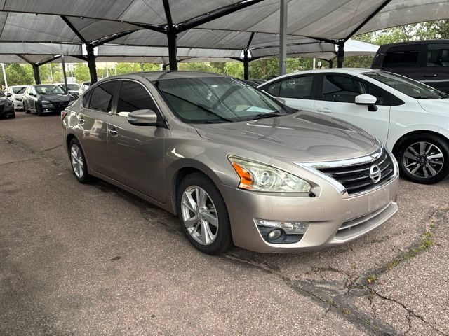 2015 Nissan Altima 2.5 SV FWD photo