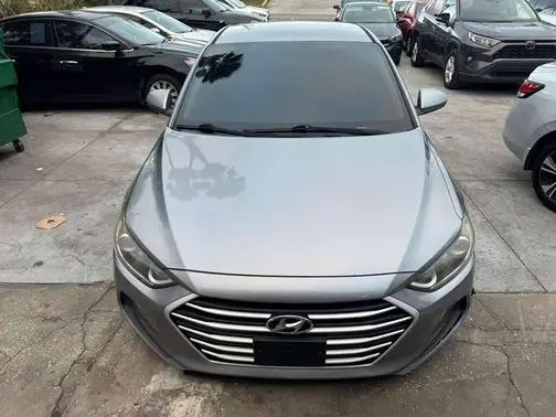 2017 Hyundai Elantra SE FWD photo