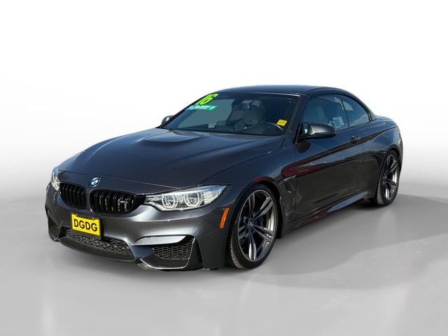 2016 BMW M4  RWD photo