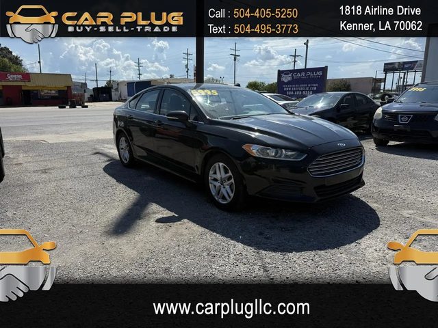 2016 Ford Fusion SE FWD photo