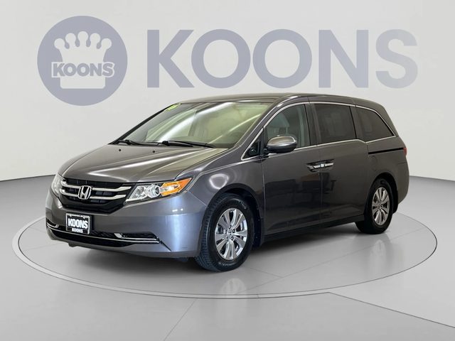2016 Honda Odyssey SE FWD photo