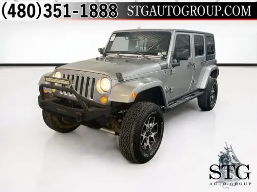 2016 Jeep Wrangler Unlimited Sahara 4WD photo