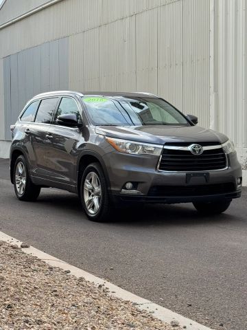 2016 Toyota Highlander Limited Platinum AWD photo