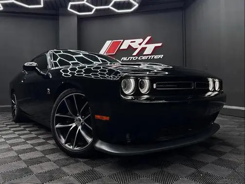 2016 Dodge Challenger R/T Scat Pack RWD photo