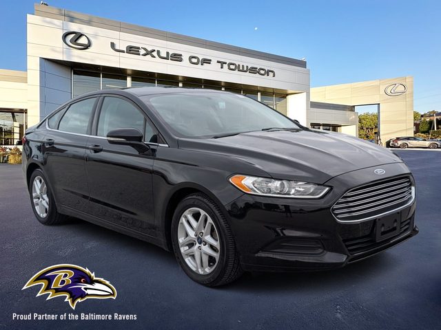 2016 Ford Fusion SE FWD photo