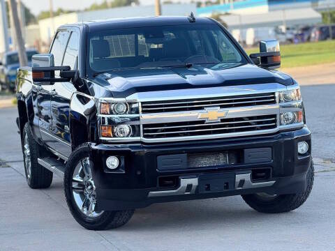 2016 Chevrolet Silverado 2500HD High Country 4WD photo