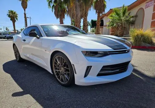 2016 Chevrolet Camaro 2LT RWD photo