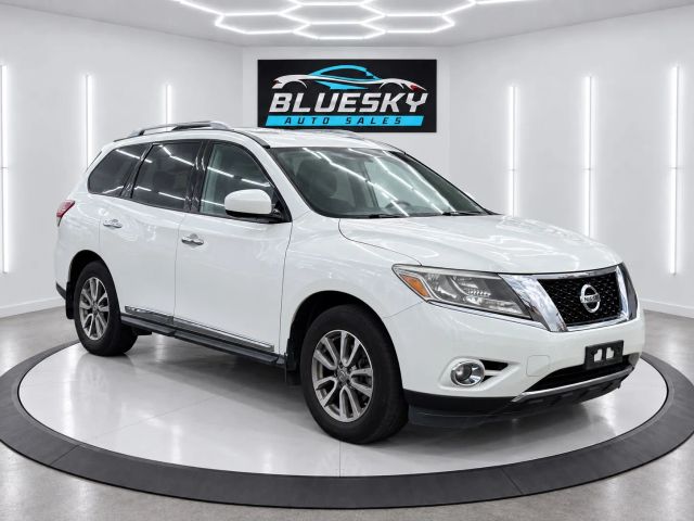 2016 Nissan Pathfinder SL 4WD photo