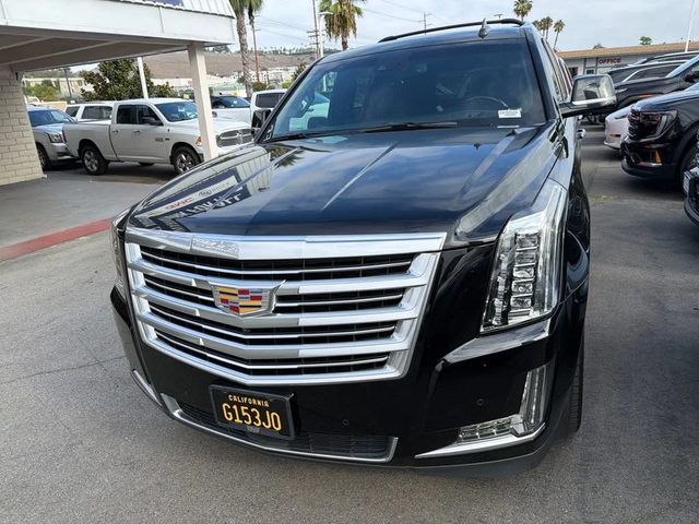 2016 Cadillac Escalade Platinum 4WD photo